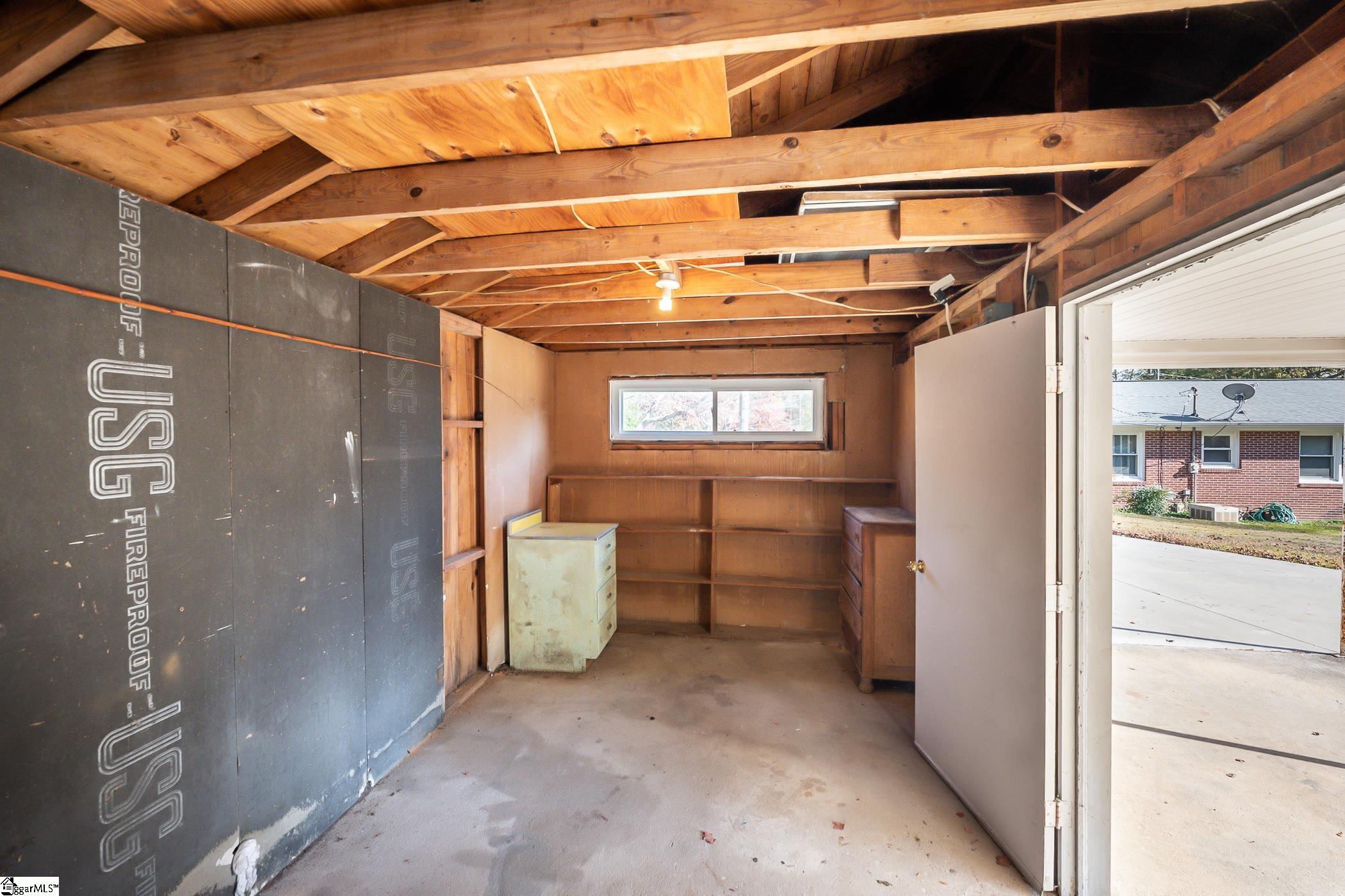 214 Meadow Road Laurens, SC 29360 - Photo 31 of 34 Gallery Image 31