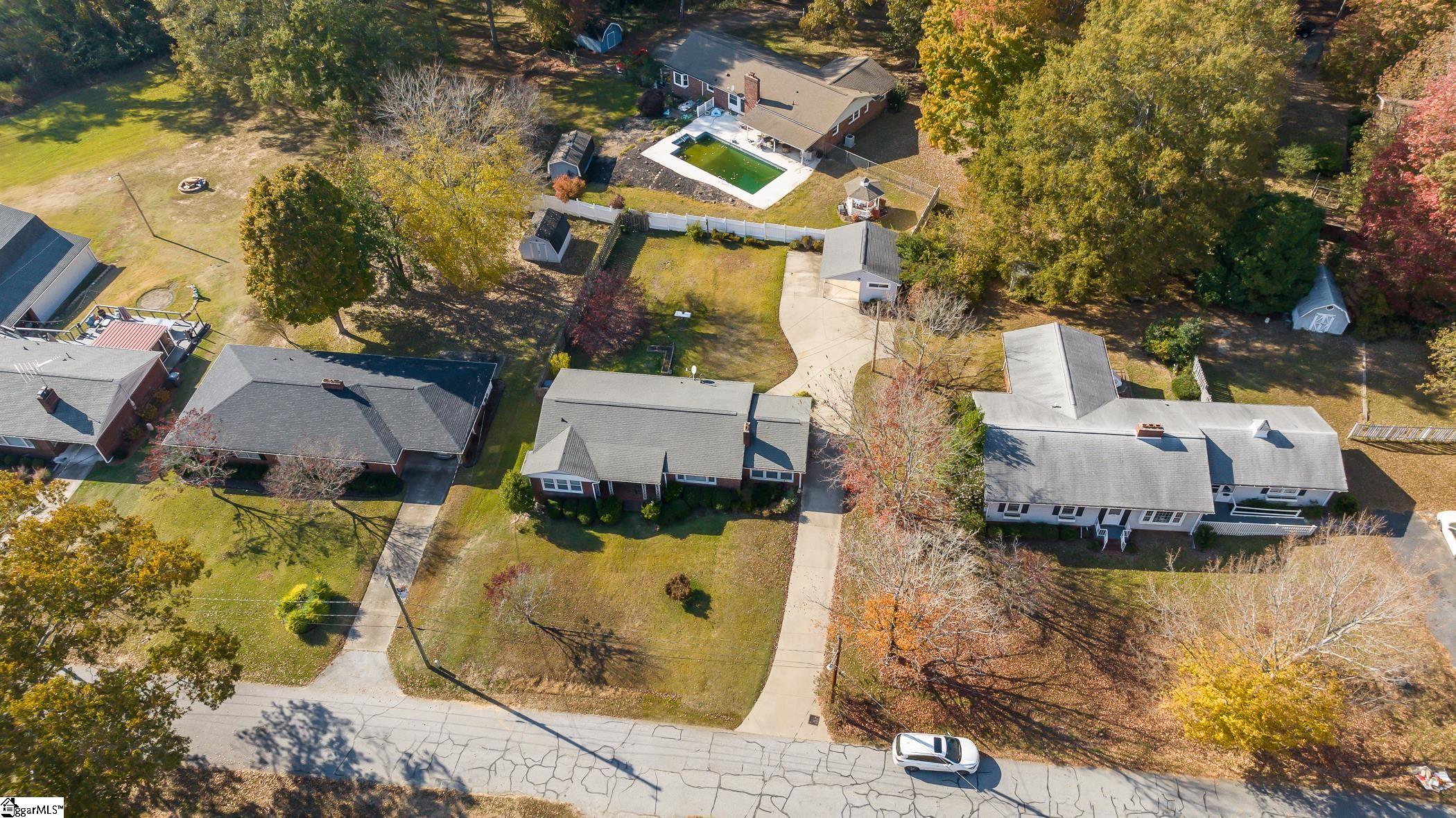 214 Meadow Road Laurens, SC 29360 - Photo 34 of 34 Gallery Image 34