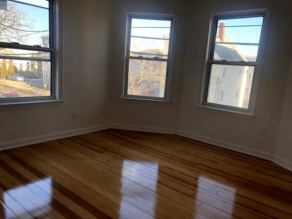 $3,500 | 83-85 Neptune Street, Unit 2, Lynn, MA 01905