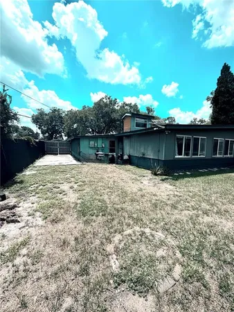 $2,700 | 1632 Pineberry Street, Lakeland, FL 33803