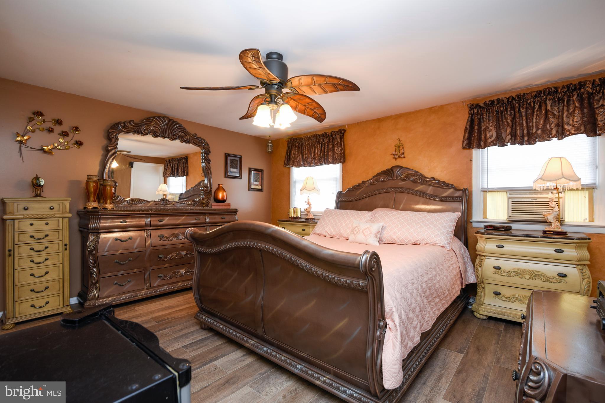 11604 Stevens Road Philadelphia, PA 19116 - Photo 25 of 33 Master Bedroom
