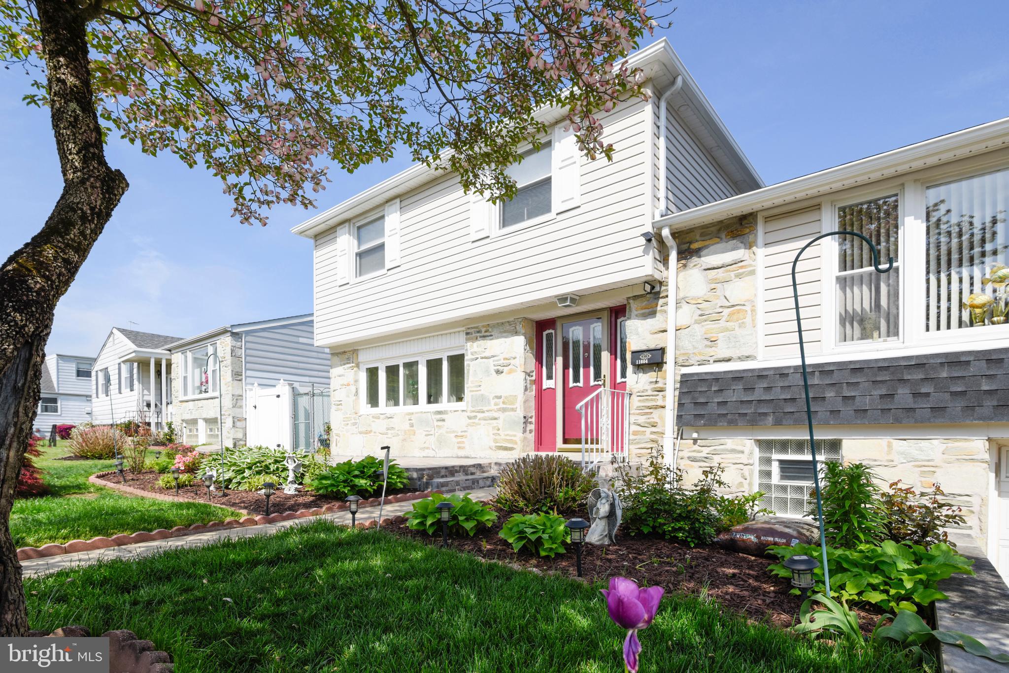 11604 Stevens Road Philadelphia, PA 19116 - Photo 4 of 33