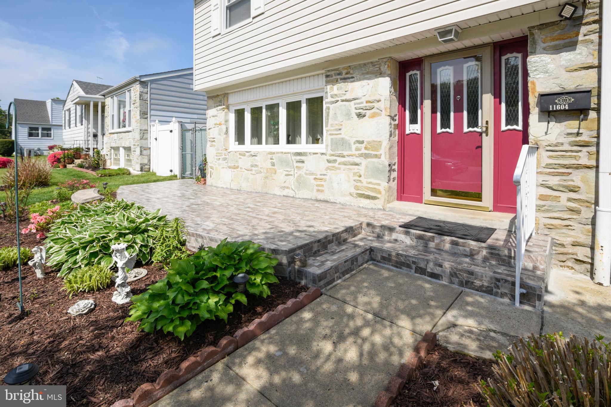 11604 Stevens Road Philadelphia, PA 19116 - Photo 5 of 33