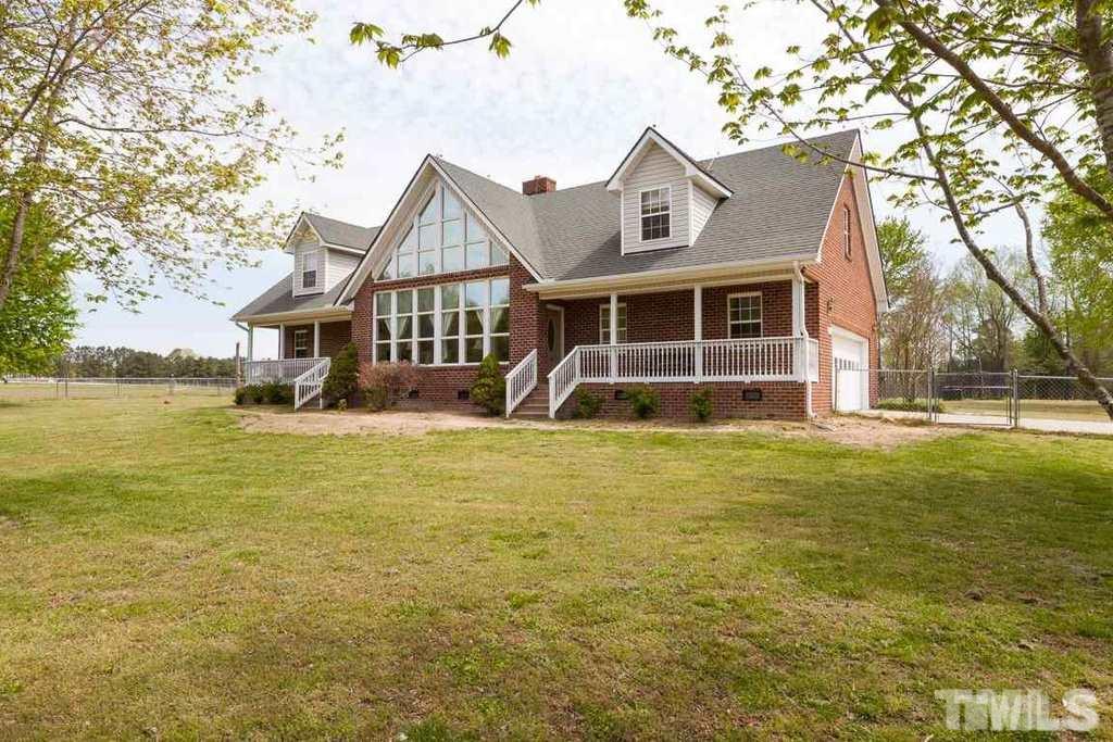 140 Hardy Road Wendell, NC 27591 - Photo 2 of 17 Gallery Image 2