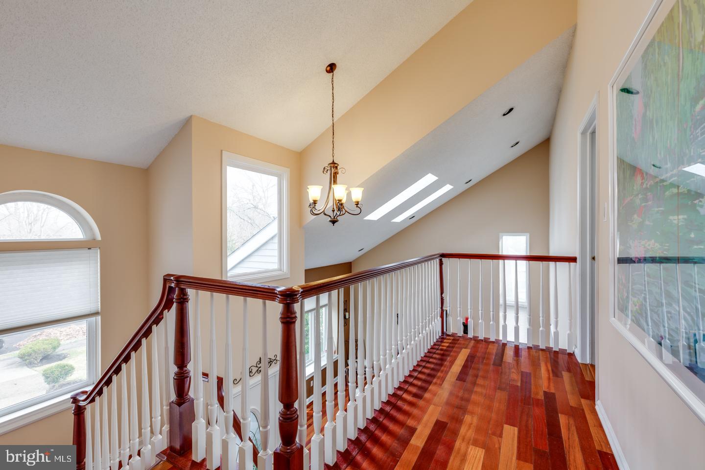27 Rushwick Road Mount Laurel, NJ 08054 - Photo 21 of 42 Dramatic 2-Story Overlook