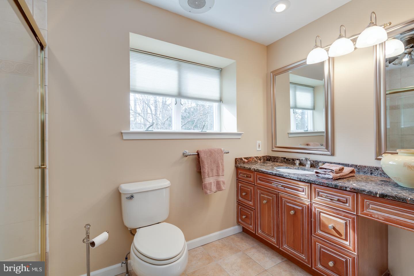 27 Rushwick Road Mount Laurel, NJ 08054 - Photo 24 of 42 Updated Master Bath w/ Large Stall Shower