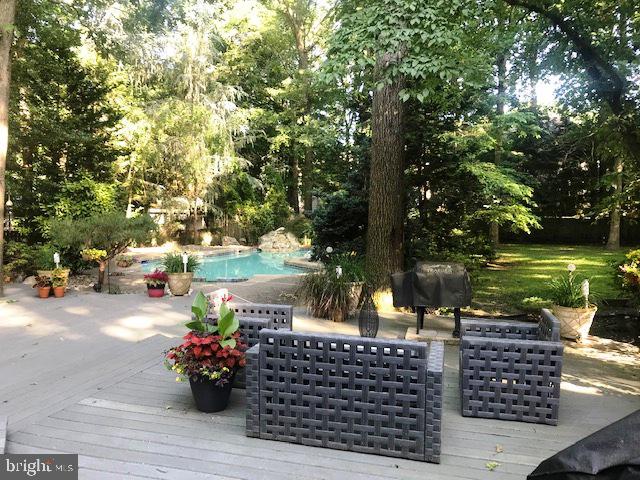 27 Rushwick Road Mount Laurel, NJ 08054 - Photo 32 of 42 Gallery Image 32