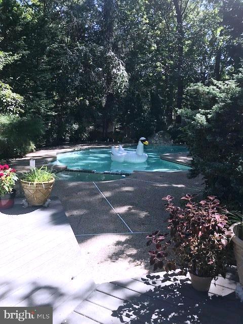 27 Rushwick Road Mount Laurel, NJ 08054 - Photo 38 of 42 Gallery Image 38
