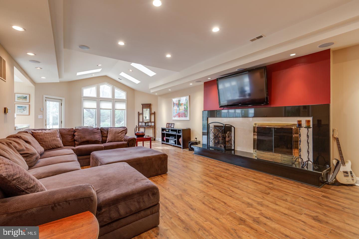 27 Rushwick Road Mount Laurel, NJ 08054 - Photo 7 of 42 Large Family Room with Wood Burning Fireplace