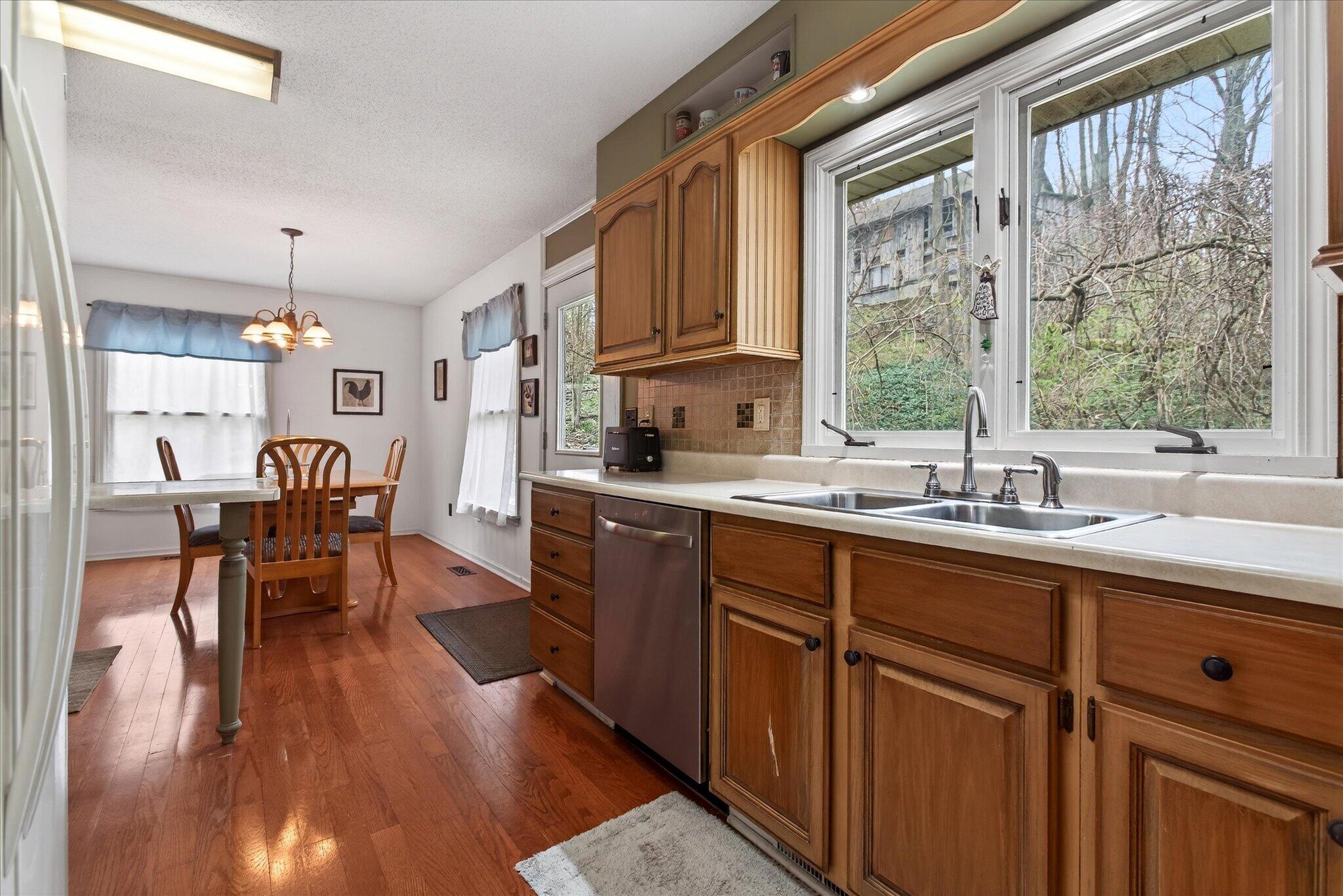 5901 Carmody Road Coloma, MI 49038 - Photo 11 of 34 09-11