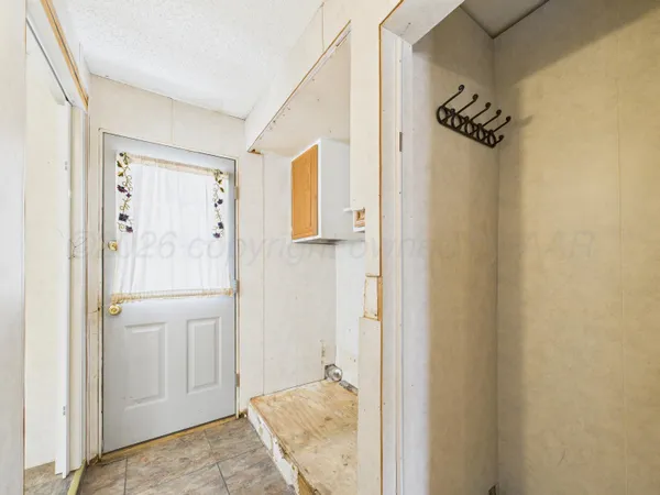 $130,000 | 801 West Crawford Street, Pampa, TX 79065