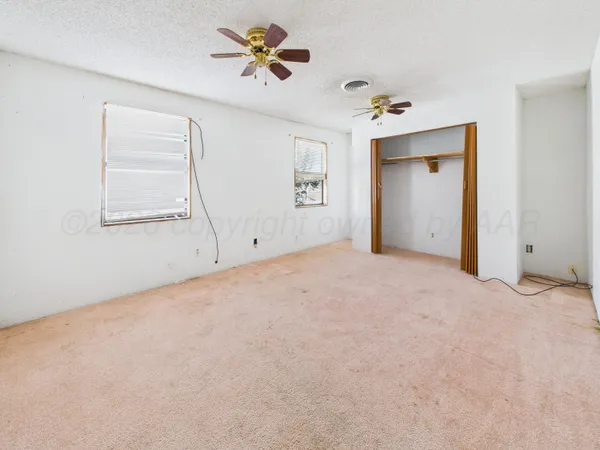 $130,000 | 801 West Crawford Street, Pampa, TX 79065