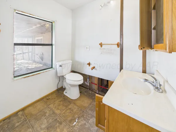 $130,000 | 801 West Crawford Street, Pampa, TX 79065