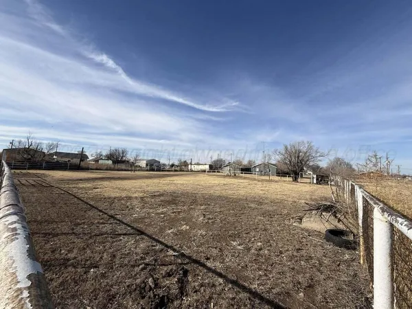$130,000 | 801 West Crawford Street, Pampa, TX 79065