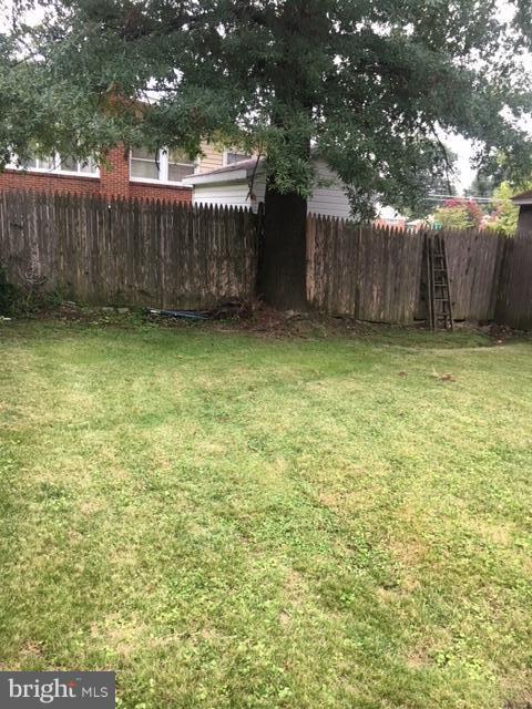1043 Ruatan Street Silver Spring, MD 20903 - Photo 5 of 17 Exterior (Rear)
