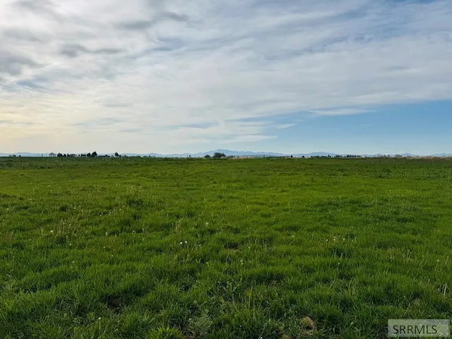 $110,000 | 1325 West W Highway, Pingree, ID 83262