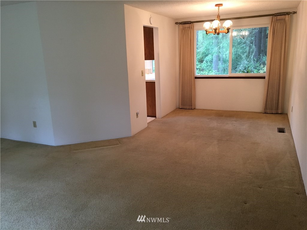 4511 Southeast Nelson Road Olalla, WA 98359 - Photo 6 of 21 Gallery Image 6