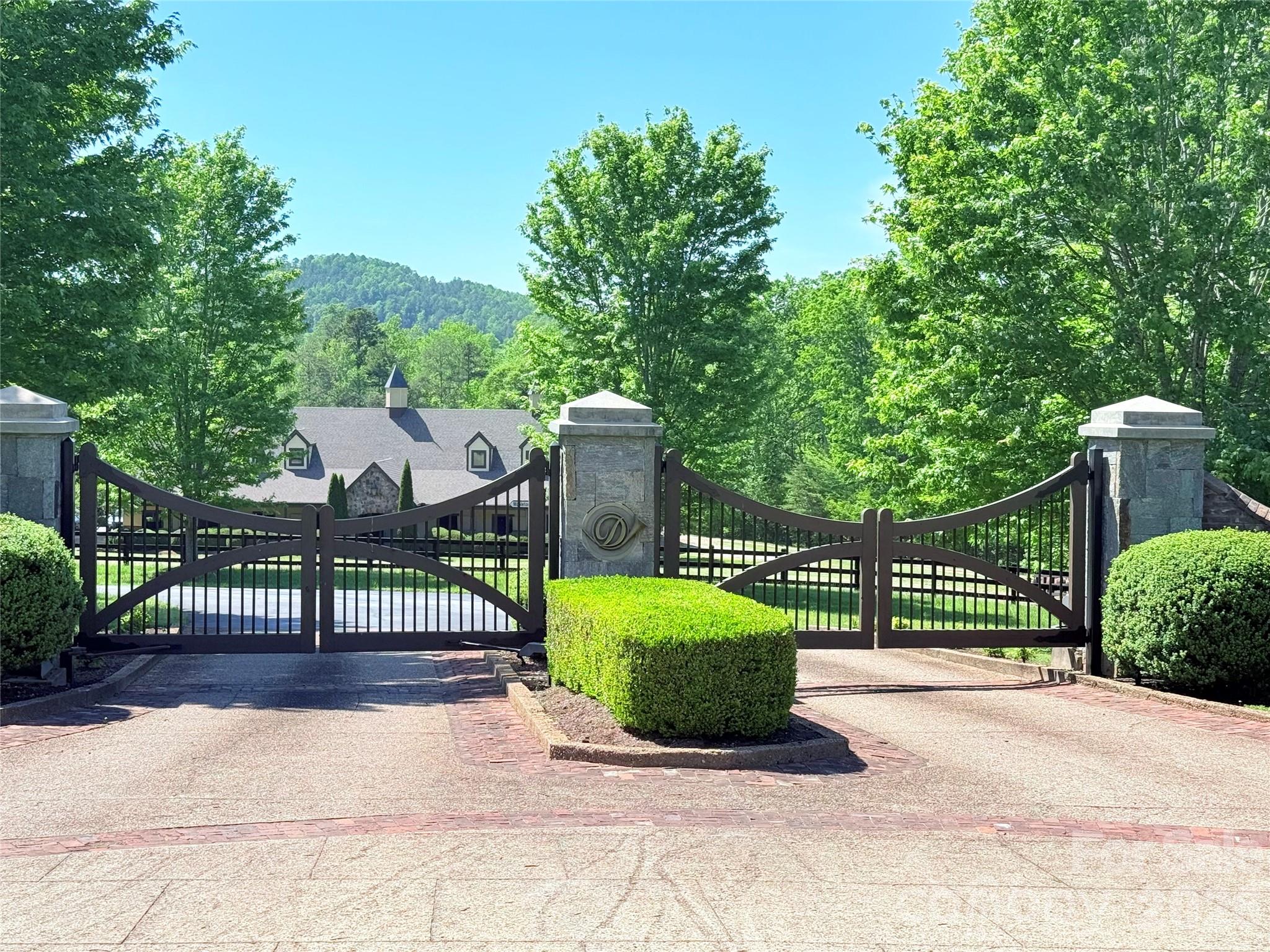 6 Mapleton Lane Columbus, NC 28722 - Photo 8 of 11