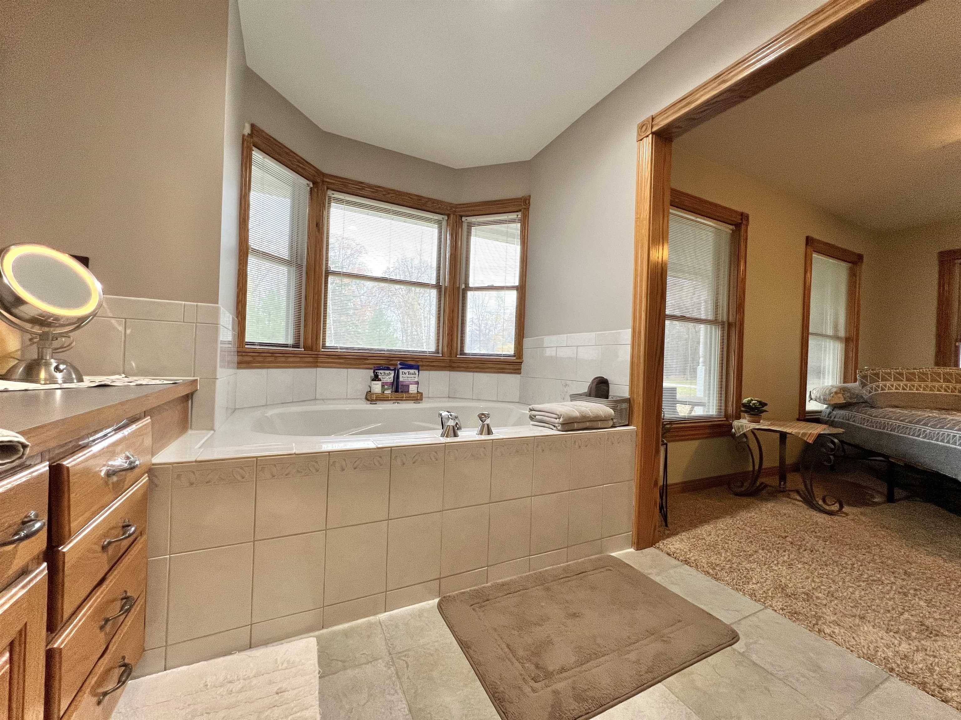 6520 Chesaning Road Chesaning, MI 48616 - Photo 32 of 99 50094758-31.JPG