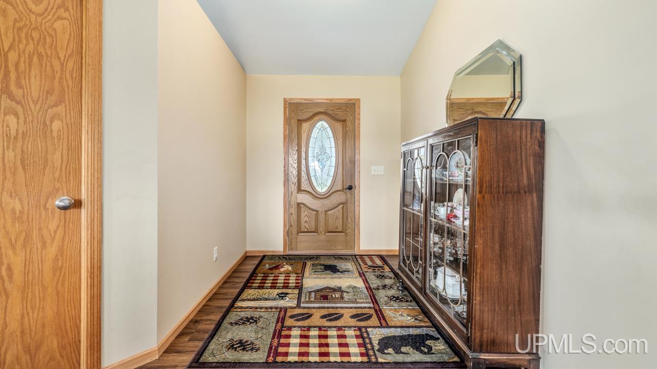 6230 East 5th Road Bark River, MI 49807 - Photo 6 of 48