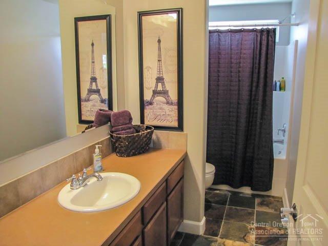 1344 Southwest Rimrock Way Redmond, OR 97756 - Photo 10 of 24 Additional Photo