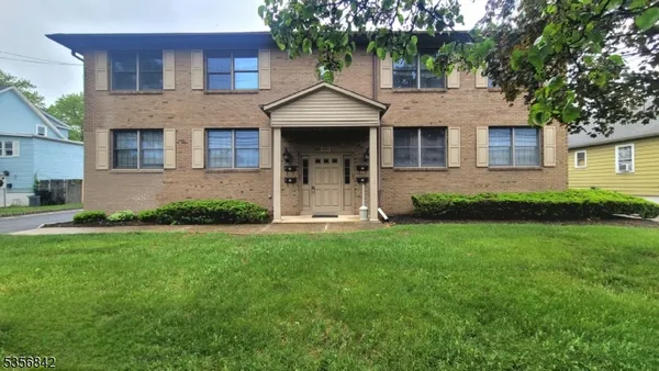 $2,100 | 505 Lincoln Boulevard, Unit C, Middlesex, NJ 08846