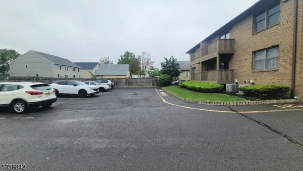$2,100 | 505 Lincoln Boulevard, Unit C, Middlesex, NJ 08846