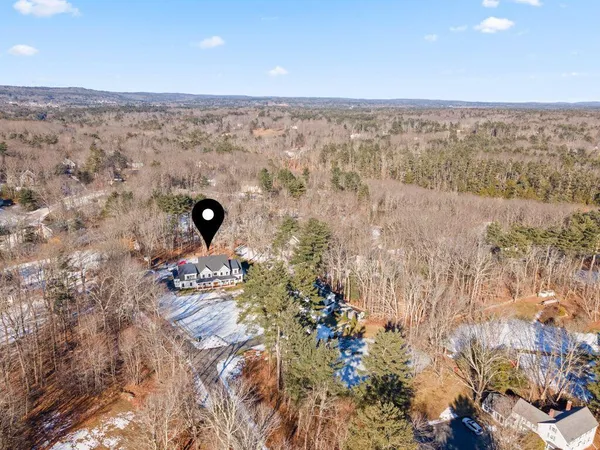 $1,875,000 | 7 Freedom Drive, Falmouth, ME 04105