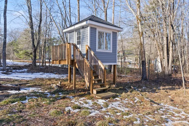 $1,875,000 | 7 Freedom Drive, Falmouth, ME 04105