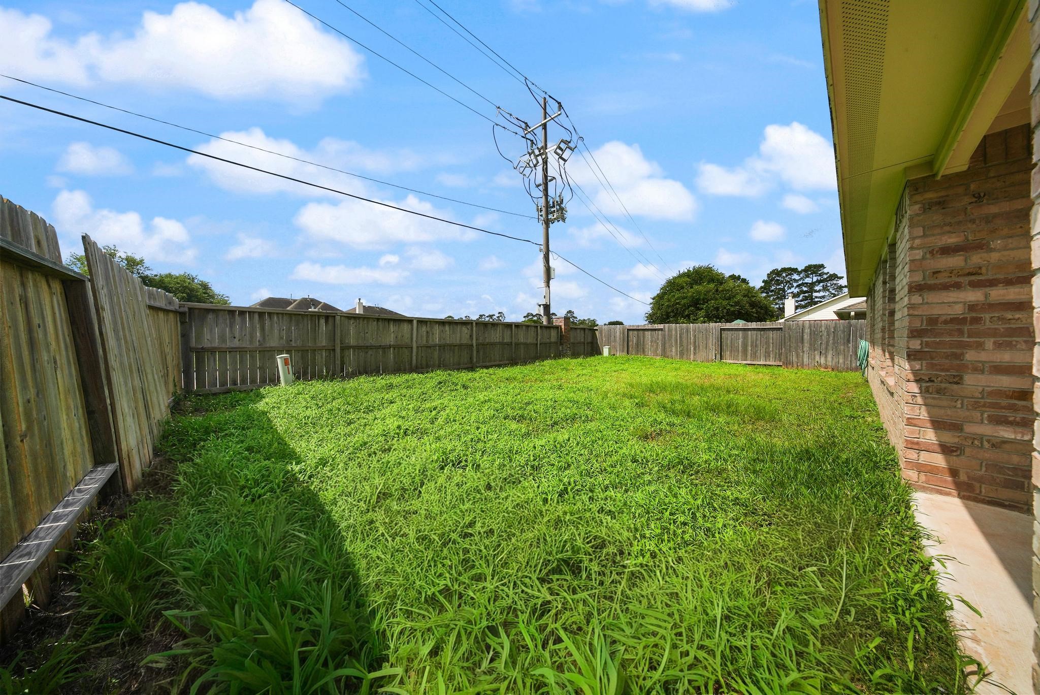 5015 Bridgecrossing Court Spring, TX 77379 - Photo 13 of 25