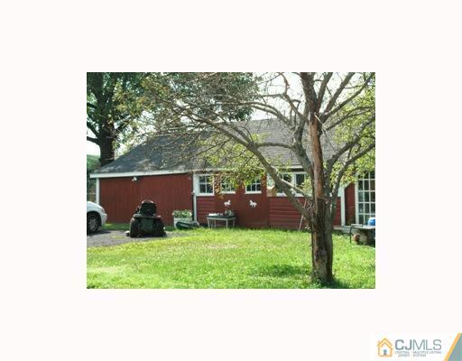 424 New Road Monmouth Junction, NJ 08852 - Photo 2 of 10 Gallery Image 2