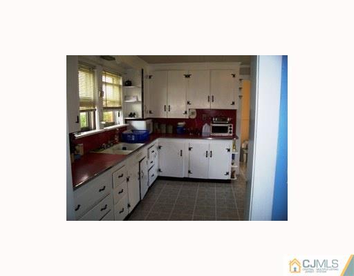 424 New Road Monmouth Junction, NJ 08852 - Photo 7 of 10 Gallery Image 7
