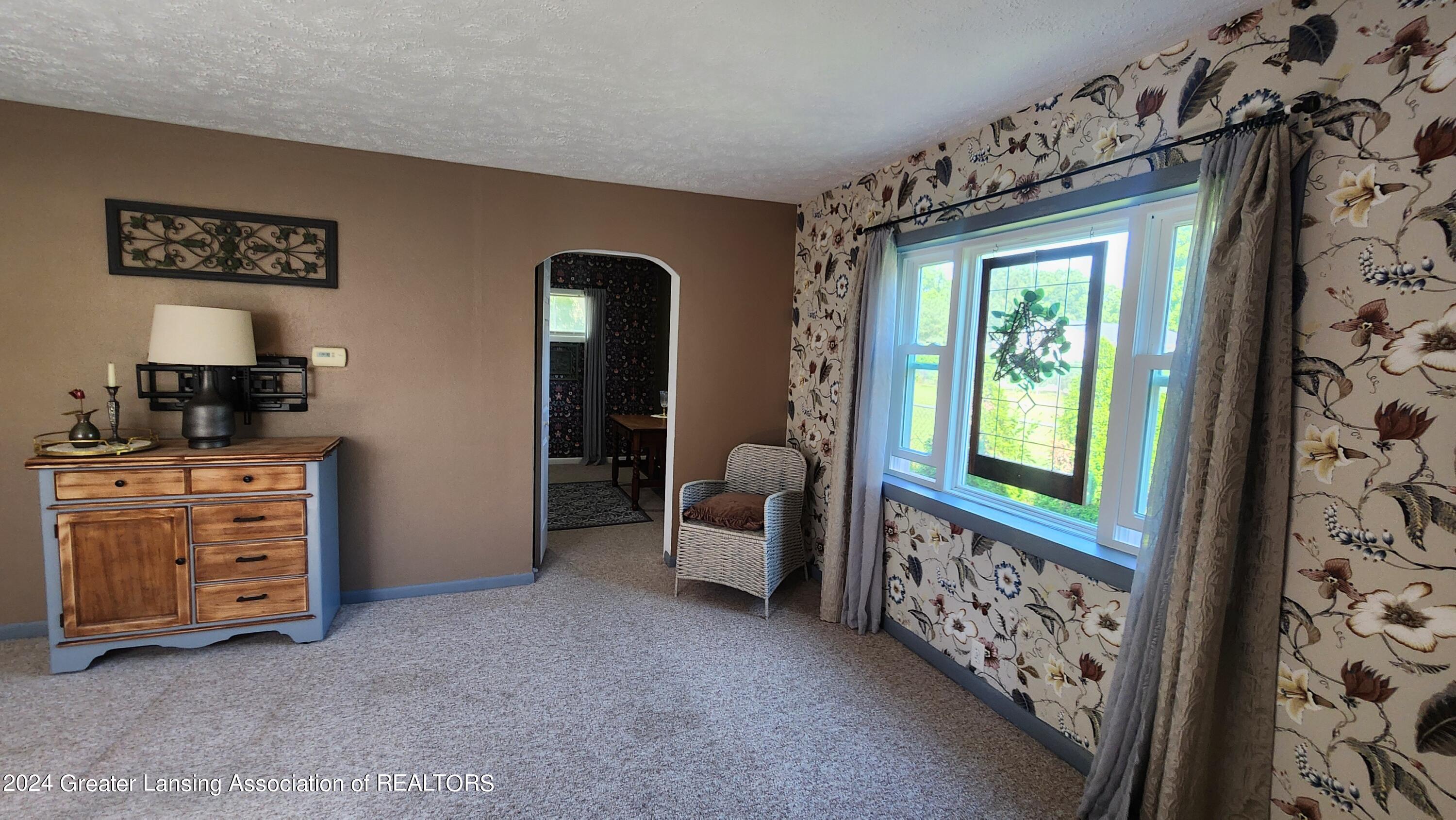 16470 Stockwell Road Lansing, MI 48906 - Photo 9 of 27 20240827_112833