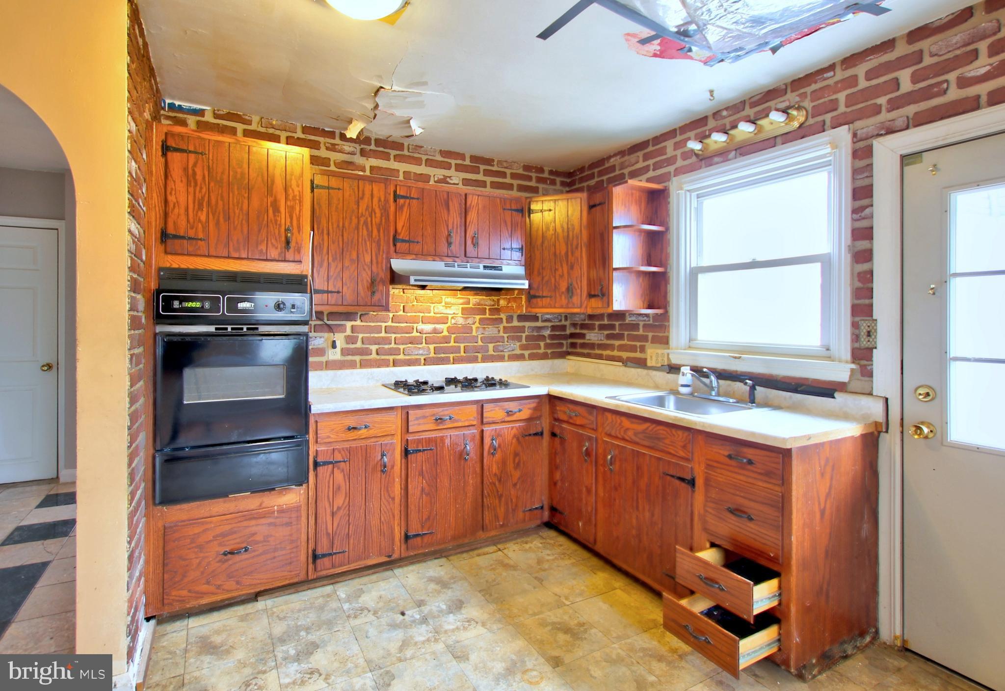 3721 Nortonia Road Baltimore, MD 21216 - Photo 14 of 35 Kitchen