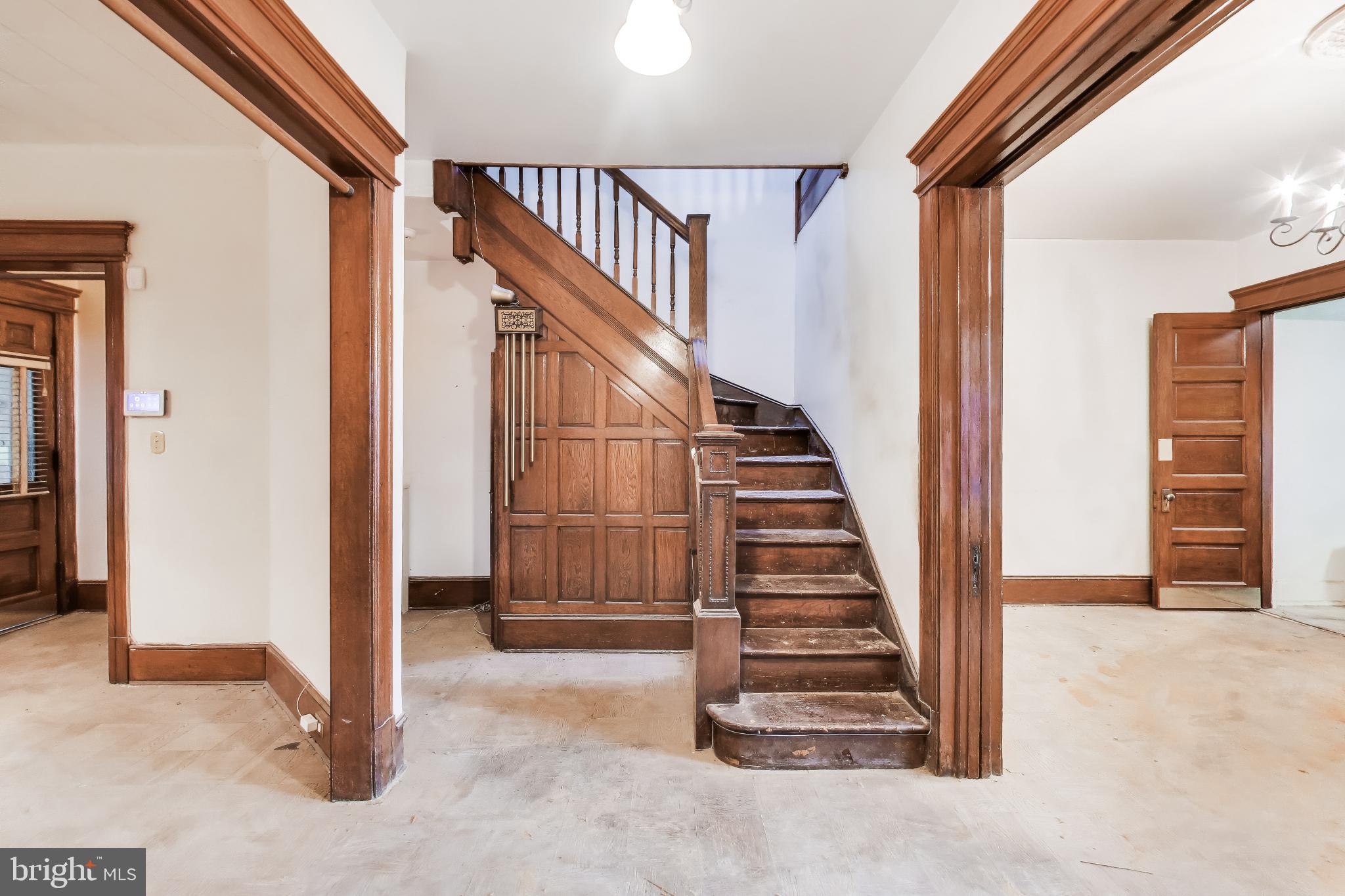 140 U Street Northwest Washington, DC 20001 - Photo 4 of 39 a view of entryway and hall