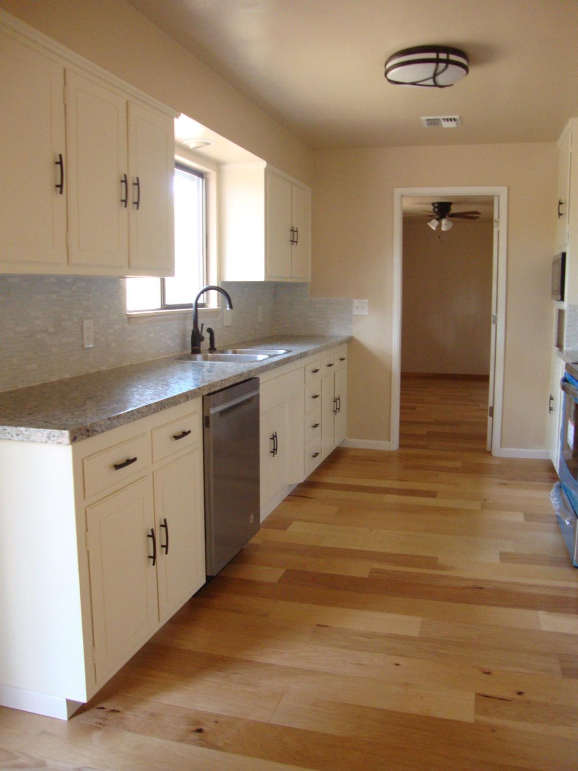 842 Summit Loop Road Grants Pass, OR 97527 - Photo 6 of 32 Additional Photo