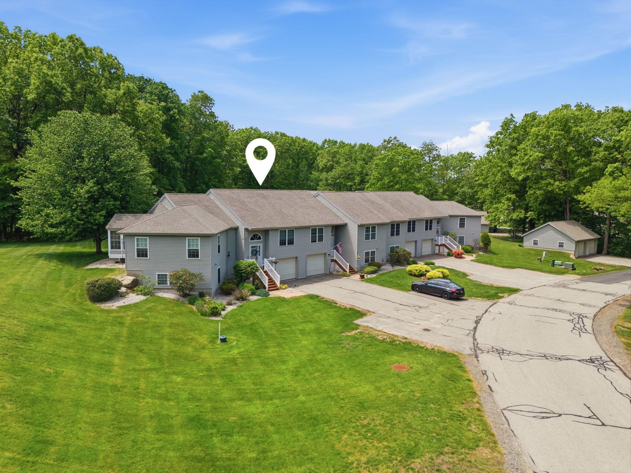 33 Centerview Road Atkinson, NH 03811 - Photo 5 of 27