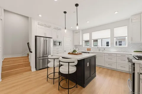 $1,475,000 | 2863 Avella Circle, San Diego, CA 92108