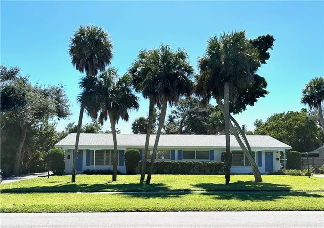 $1,500,000 | 566-576 Azalea Lane, Vero Beach, FL 32963