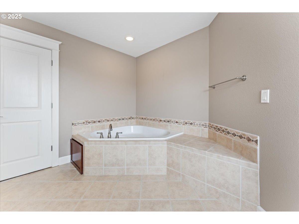 1925 South Osprey Drive Ridgefield, WA 98642 - Photo 30 of 46
