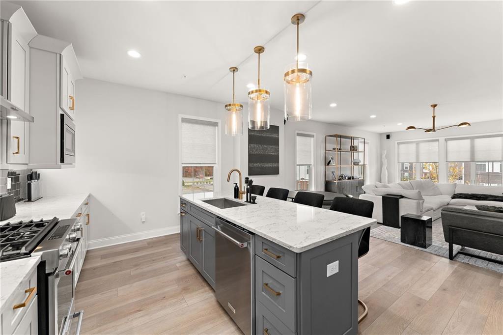 202 Gress Road Cranberry Township, PA 16066 - Photo 8 of 30