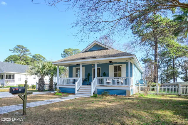 $549,000 | 8 River Drive, Beaufort, SC 29907