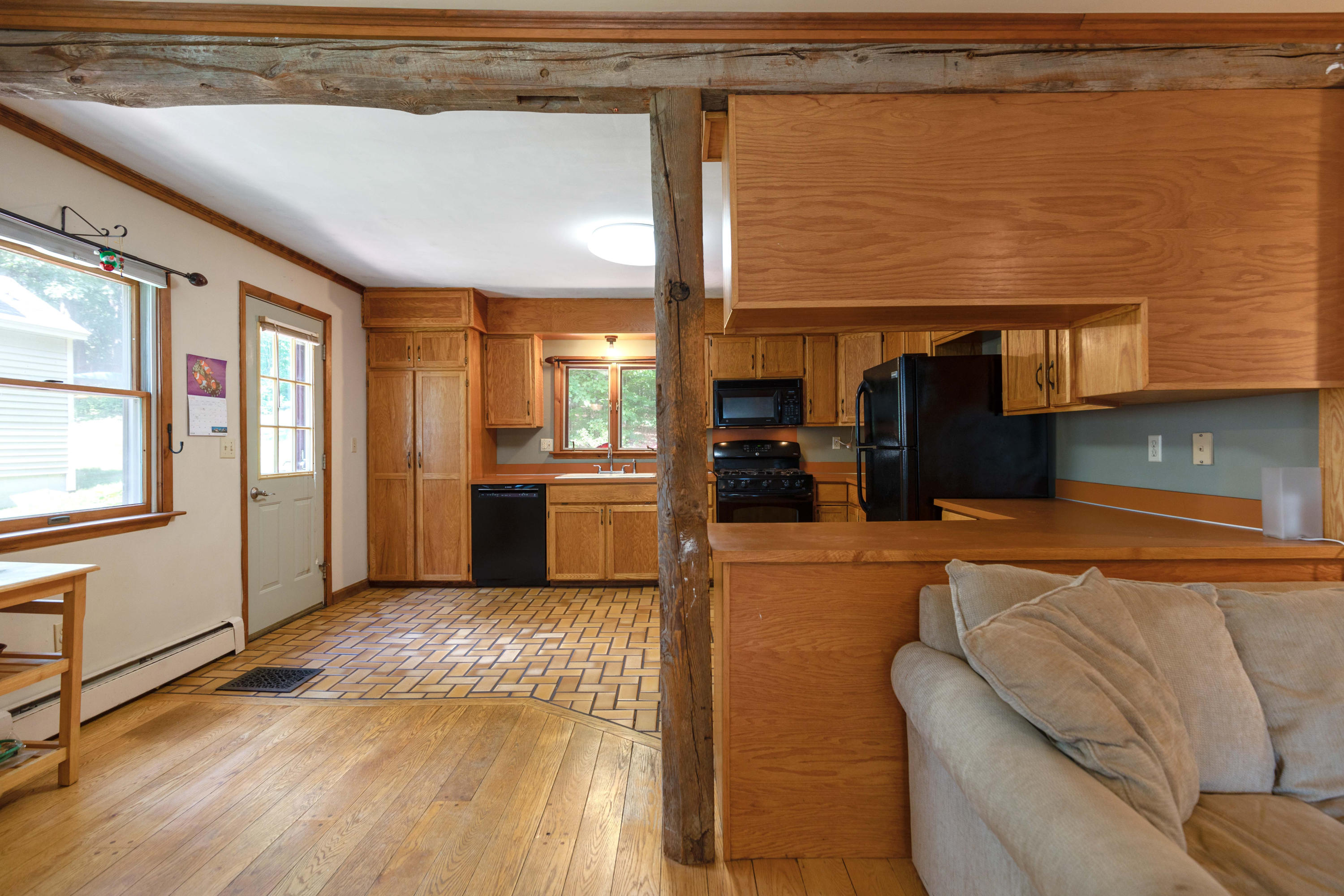 196 Cottage Road Windham, ME 04062 - Photo 15 of 46 Kitchen