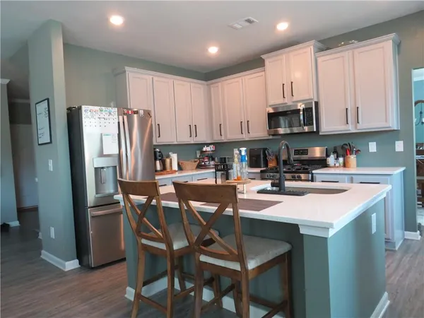 $399,999 | 908 Daylilly Hill, Bremen, GA 30110