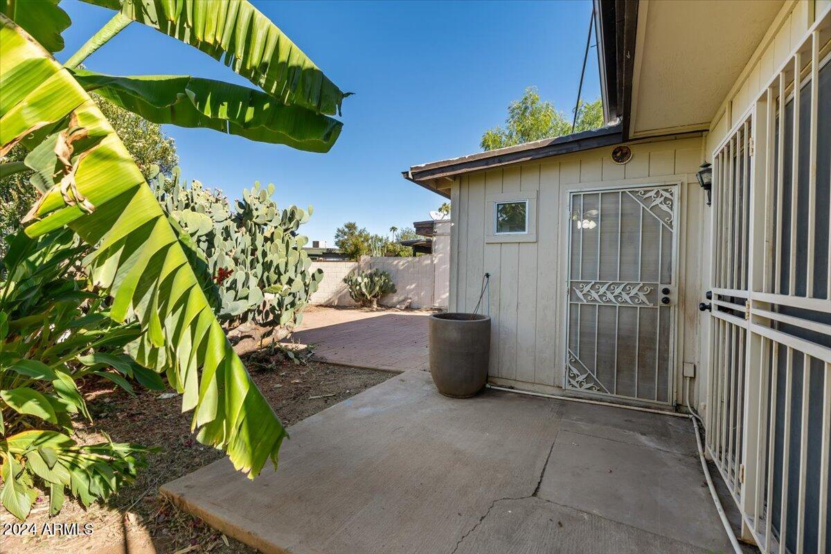 2501 East Pepper Ridge Circle Phoenix, AZ 85032 - Photo 25 of 48 33-Patio