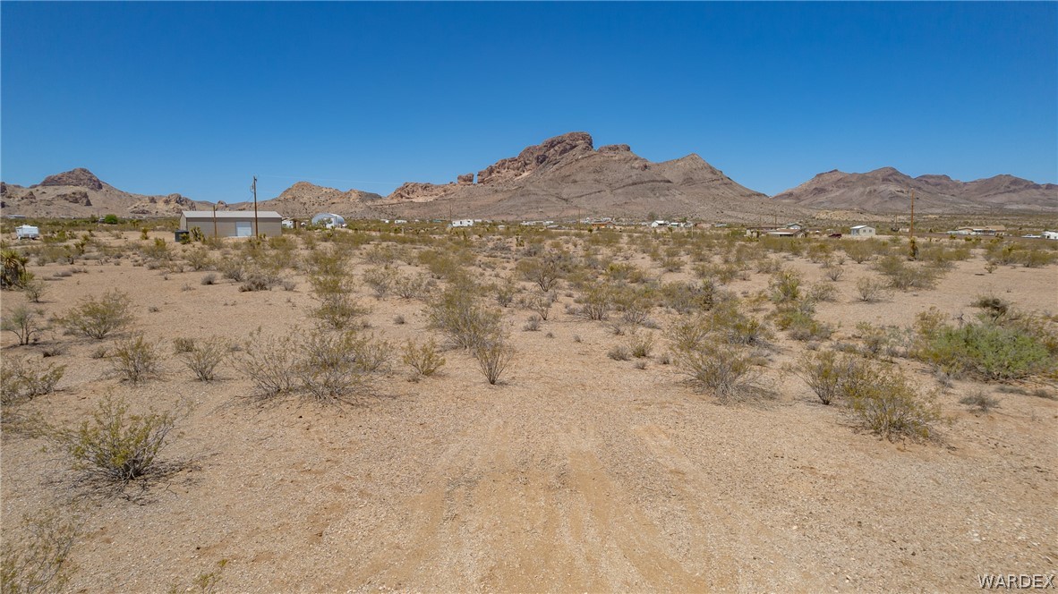 1565 Growler Road Golden Valley, AZ 86413 - Photo 23 of 30 Gallery Image 23