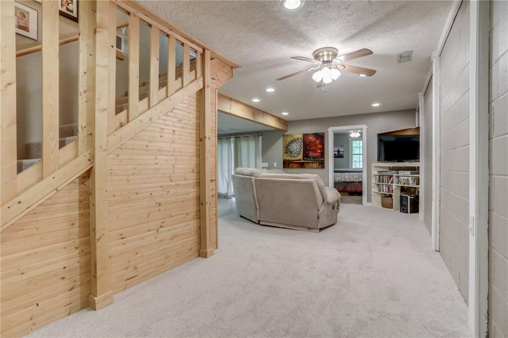 7986 Center Lake Road Nineveh, IN 46164 - Photo 17 of 32 Gallery Image 17
