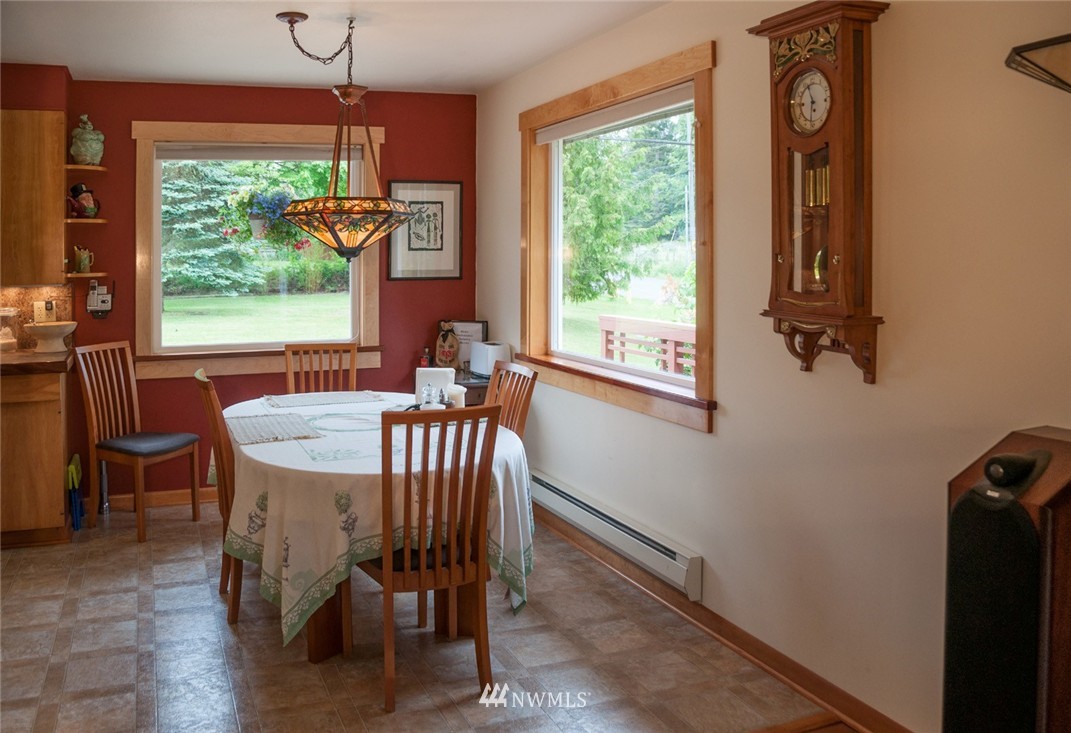 1433 Scrivner Road Port Angeles, WA 98362 - Photo 8 of 25 Gallery Image 8