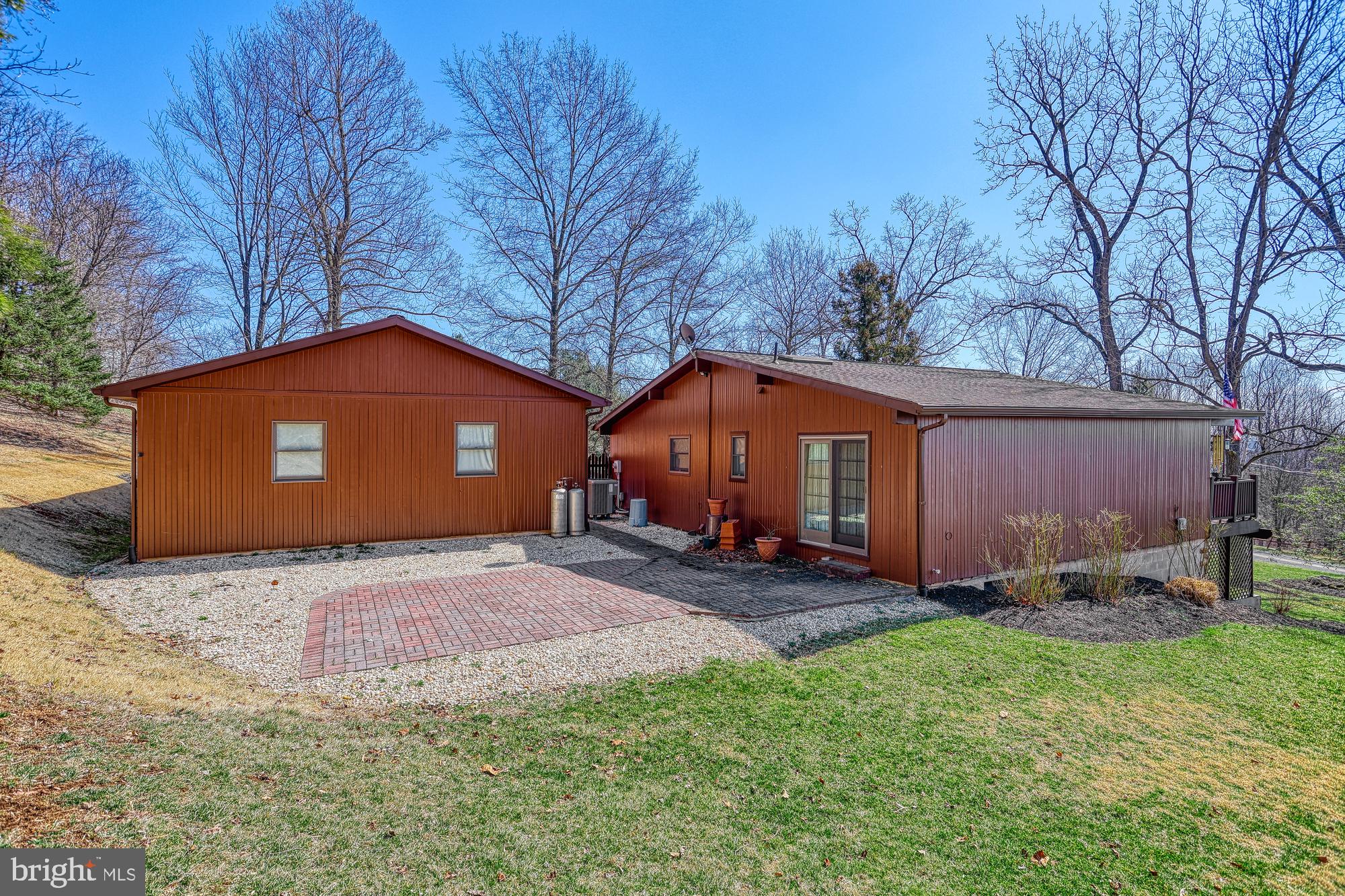 226 Willis Road Etters, PA 17319 - Photo 11 of 55 Gallery Image 11