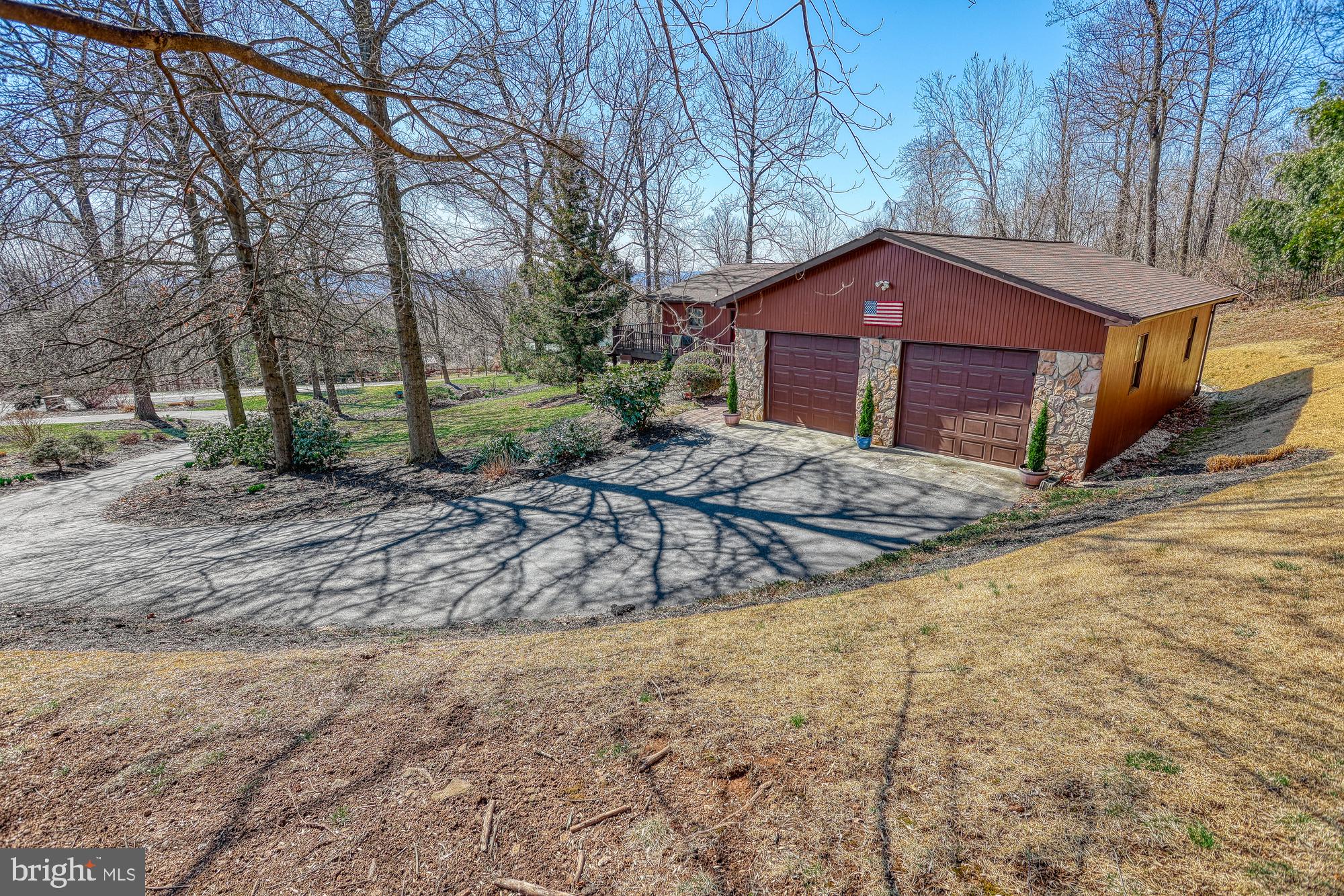 226 Willis Road Etters, PA 17319 - Photo 9 of 55 Gallery Image 9